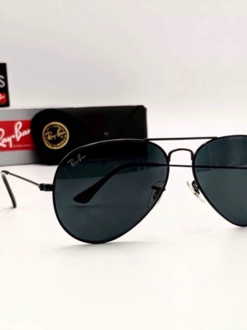 New - Ray-Ban Black Aviator Sunglasses- 62mm